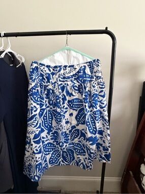 Banana Republic White A-Line Skirt with Bold Blue Floral Print